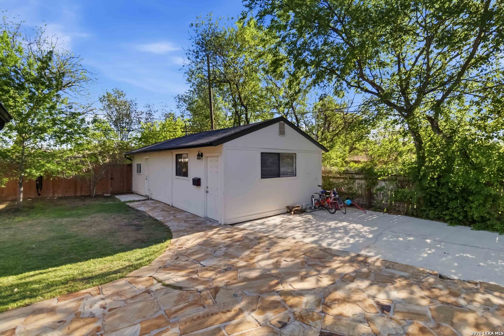 124 Bryn Mawr San Antonio TX 78209