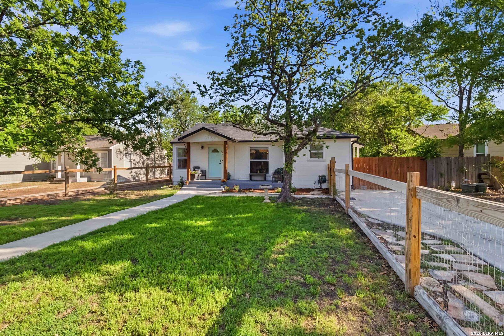 124 Bryn Mawr San Antonio TX 78209