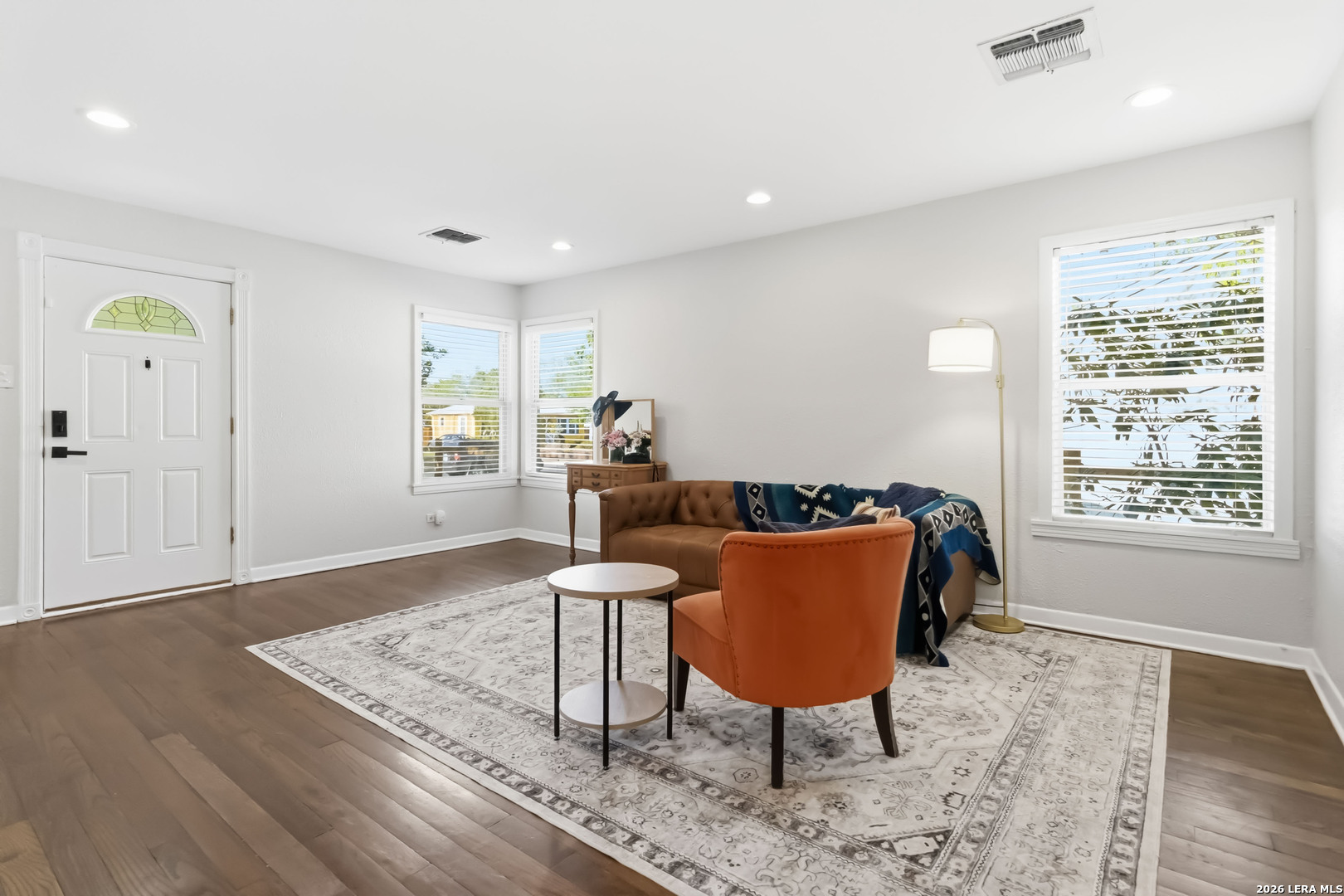 124 Bryn Mawr San Antonio TX 78209