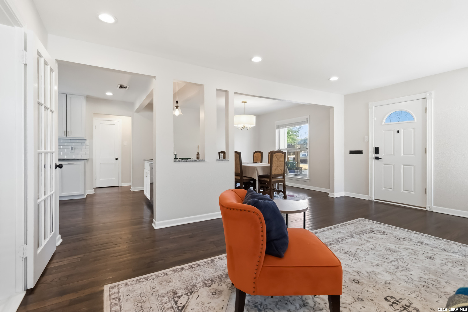 124 Bryn Mawr San Antonio TX 78209