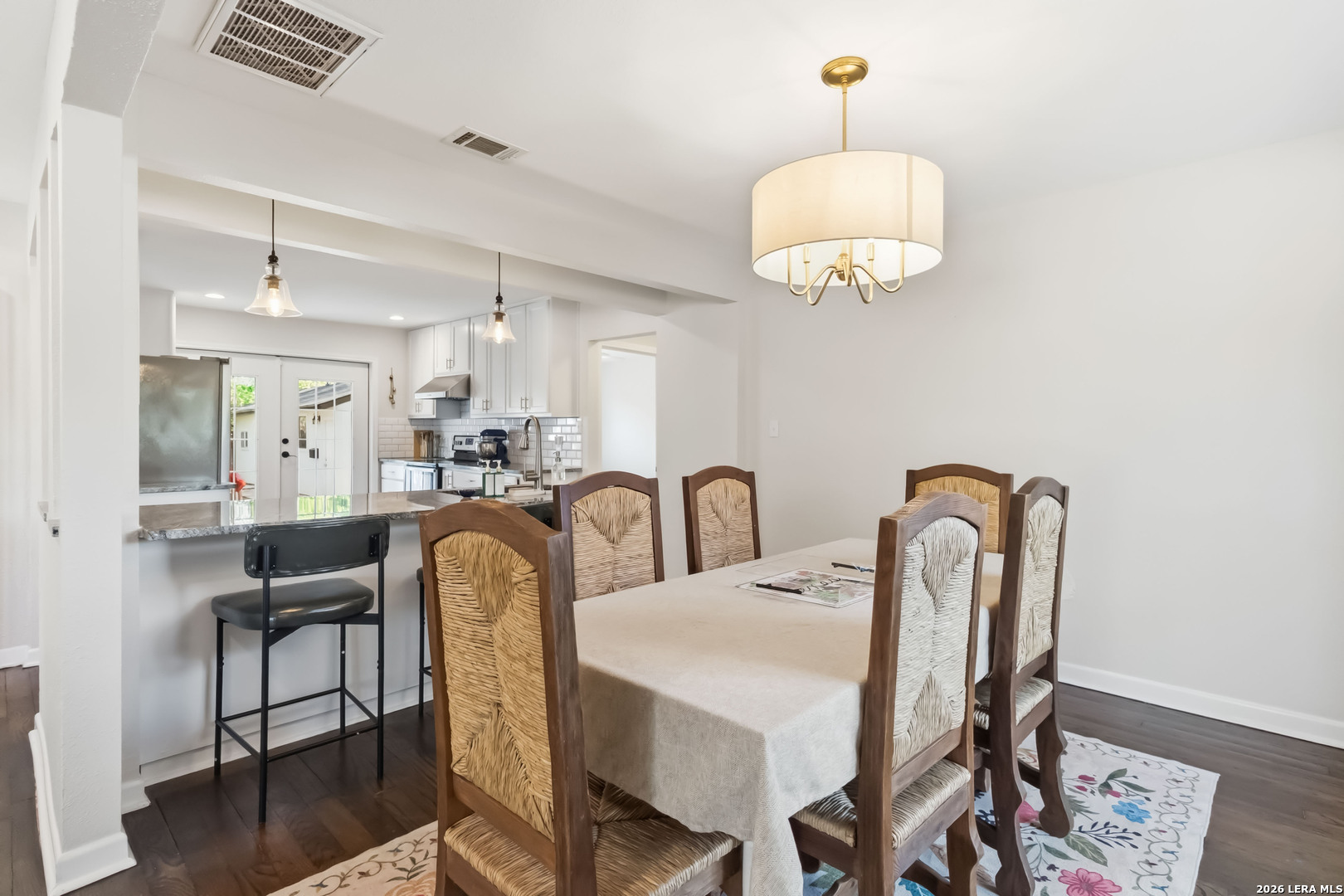 124 Bryn Mawr San Antonio TX 78209