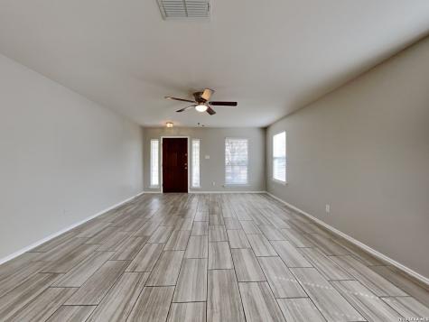 419 Cardinal Way San Antonio TX 78253