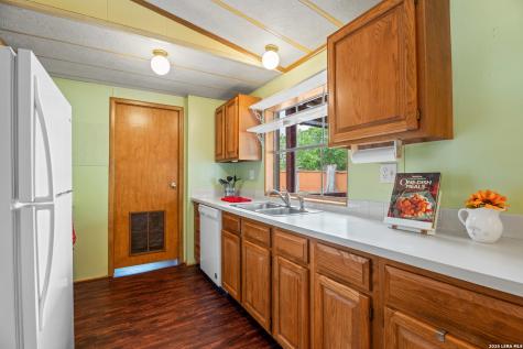 430 Pecan Drive SW Mcqueeney TX 78123