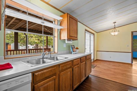 430 Pecan Drive SW Mcqueeney TX 78123