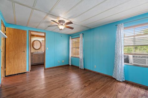 430 Pecan Drive SW Mcqueeney TX 78123