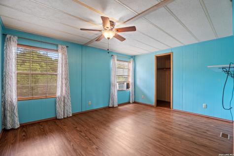 430 Pecan Drive SW Mcqueeney TX 78123