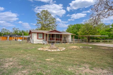 430 Pecan Drive SW Mcqueeney TX 78123