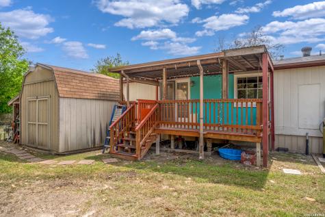 430 Pecan Drive SW Mcqueeney TX 78123