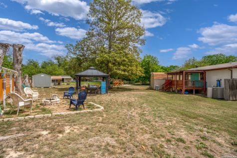 430 Pecan Drive SW Mcqueeney TX 78123