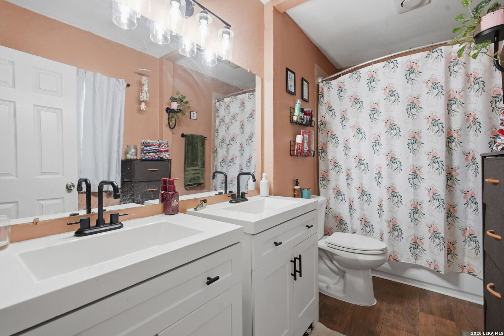 6806 Castlerae San Antonio TX 78239