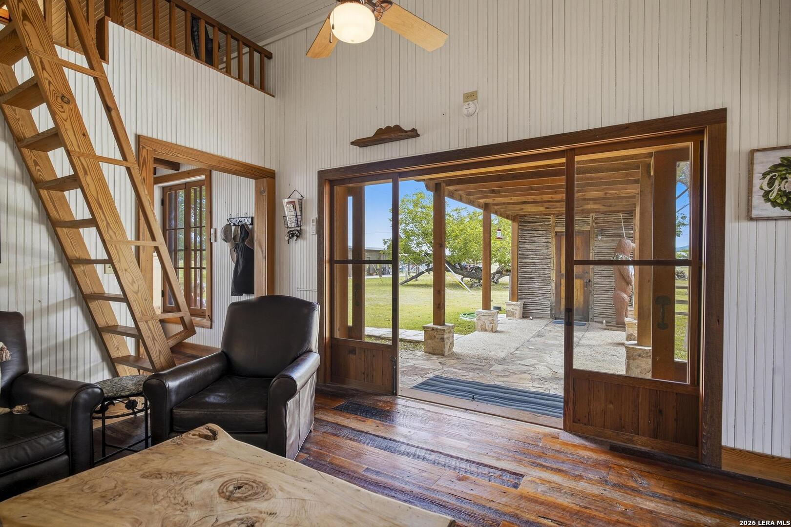809 Rivertree Road Leakey TX 78873