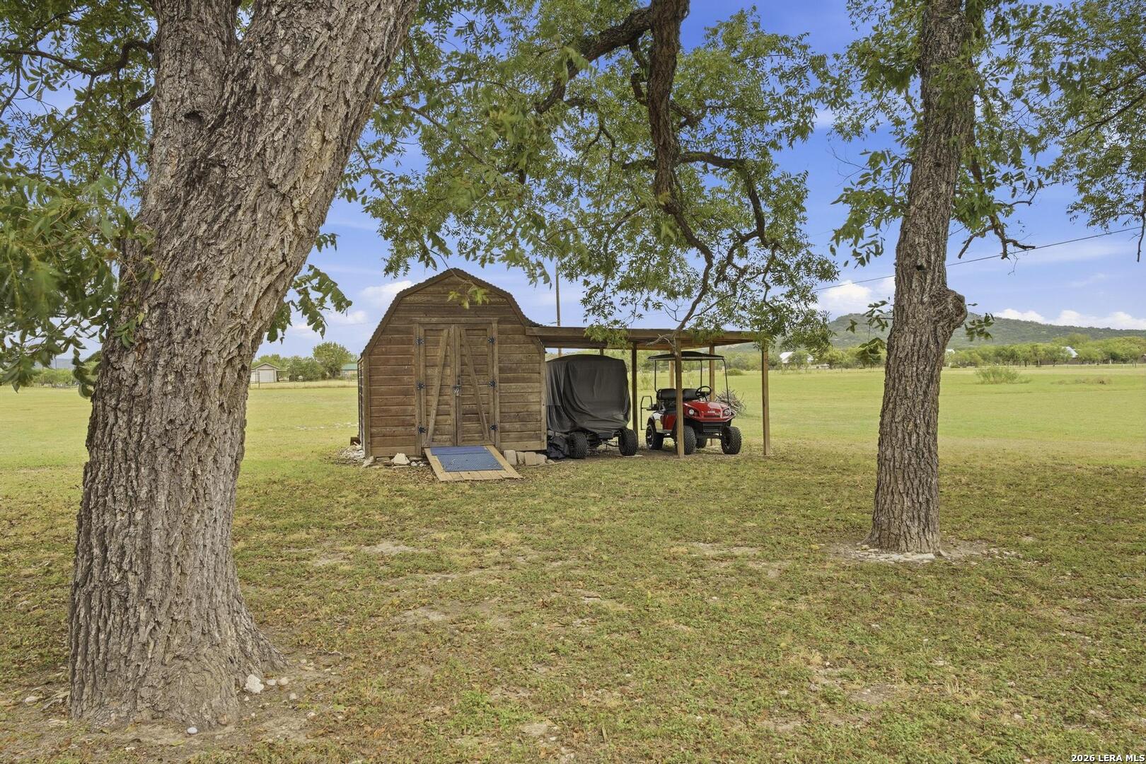 809 Rivertree Road Leakey TX 78873