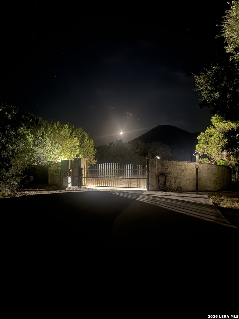 809 Rivertree Road Leakey TX 78873