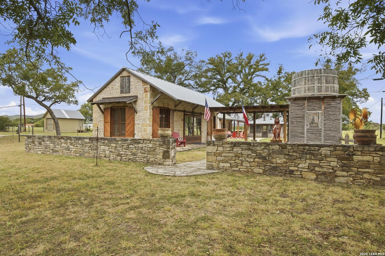 809 Rivertree Road Leakey TX 78873