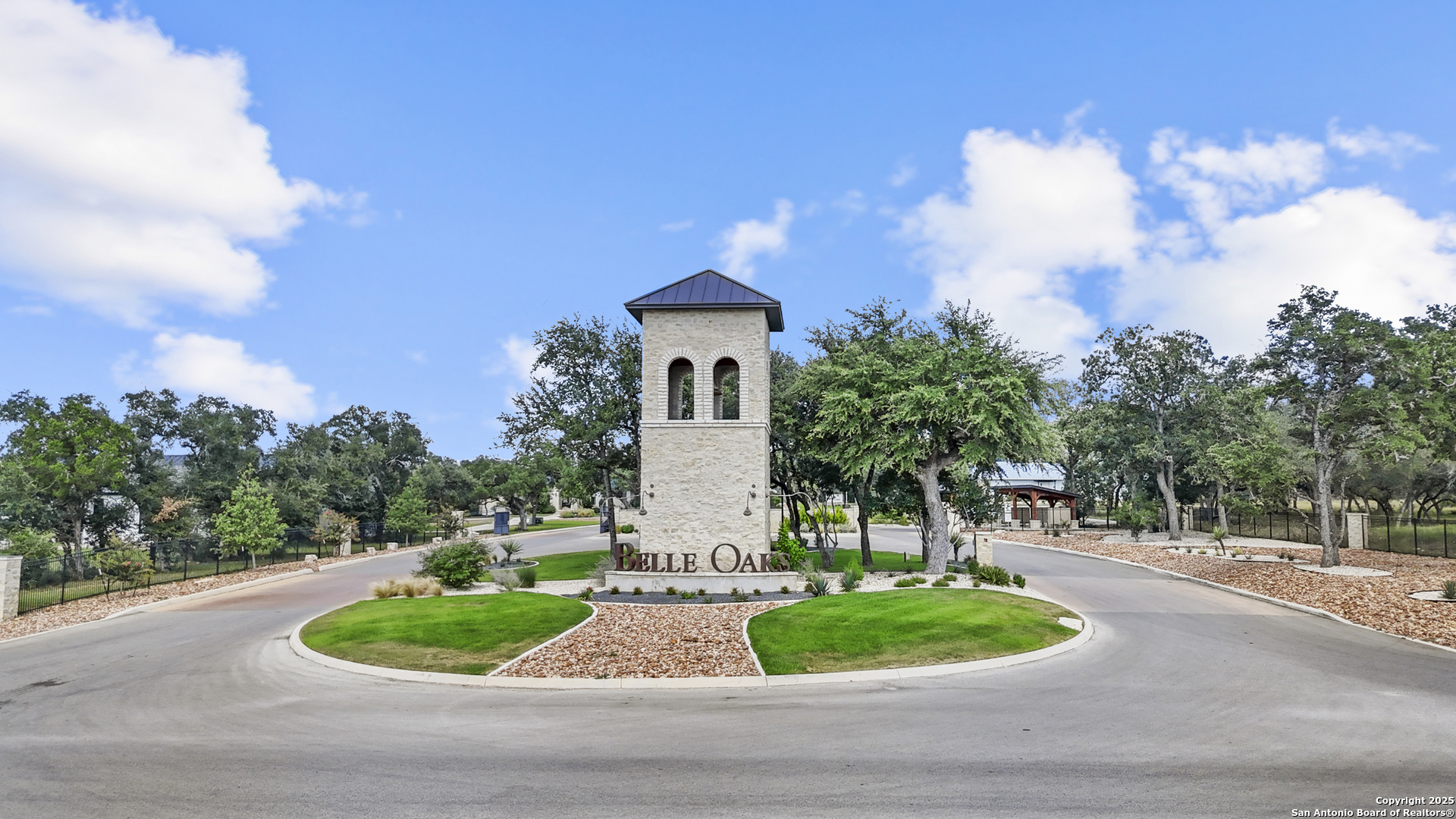 931 Maximino Ridge Bulverde TX 78163