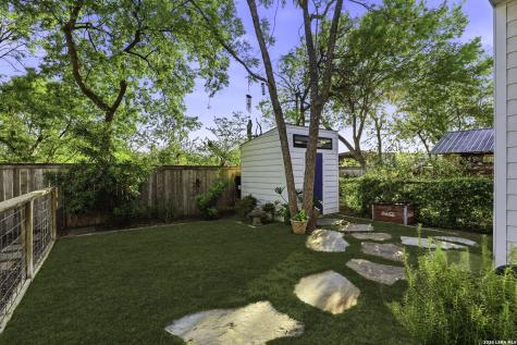 130 Clay San Antonio TX 78204