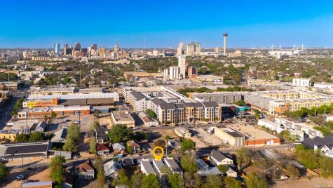 130 Clay San Antonio TX 78204