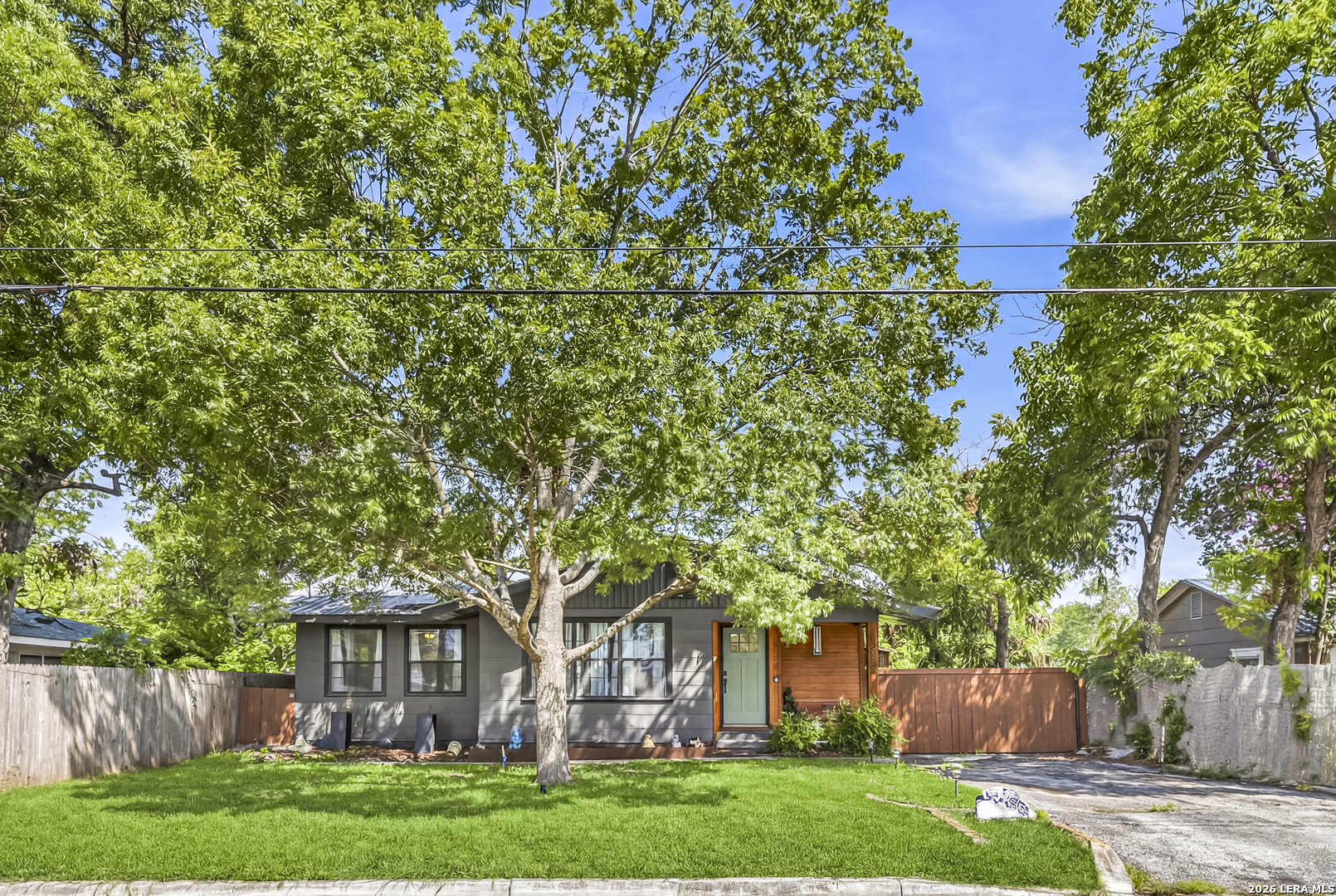 1520 W Bridge Street New Braunfels TX 78130