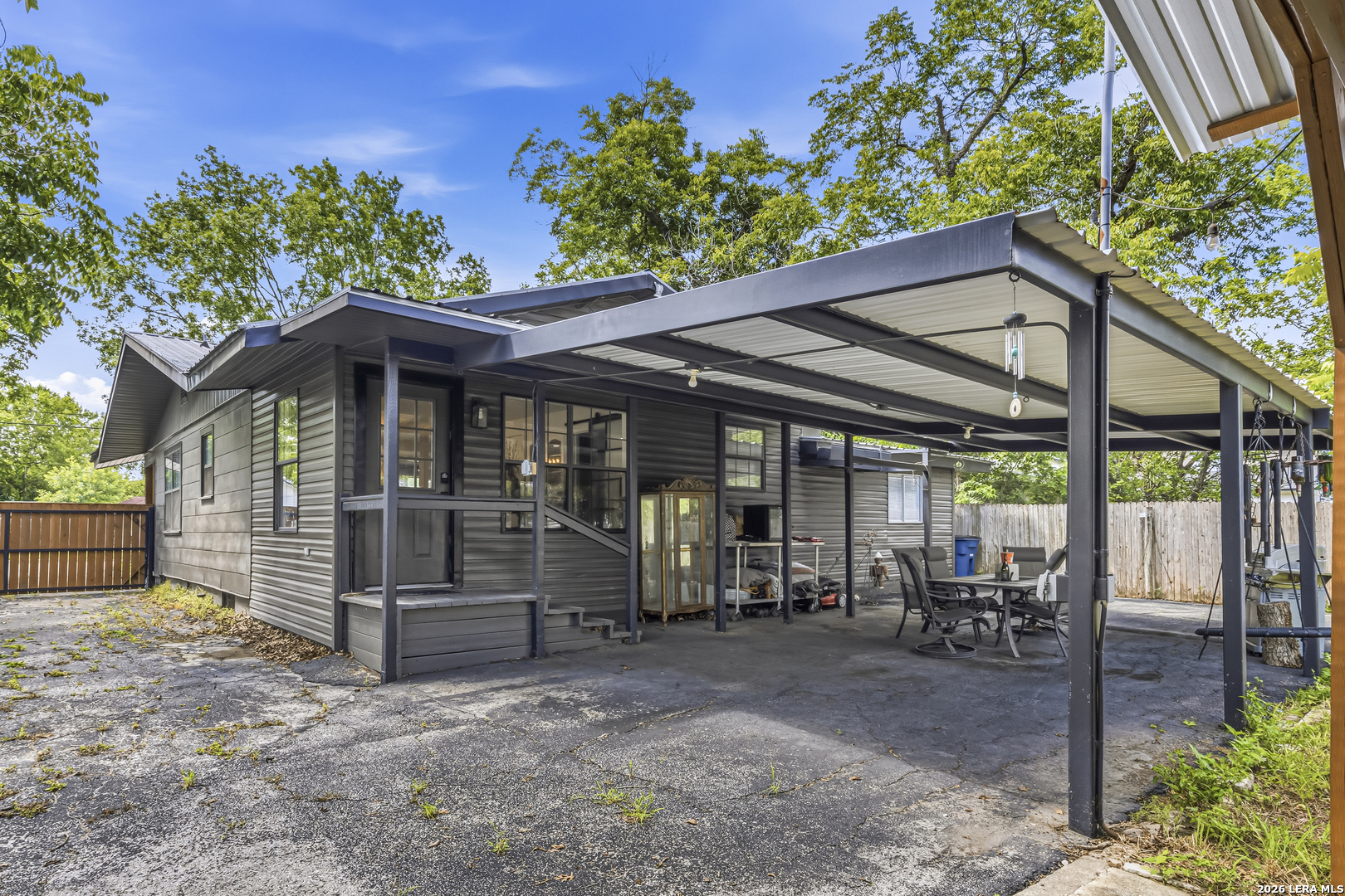1520 W Bridge Street New Braunfels TX 78130