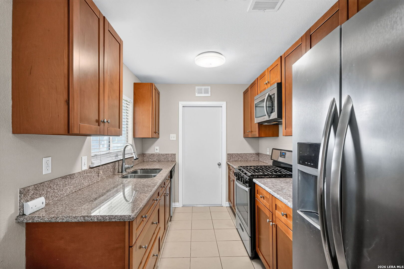 227 Balboa Universal City TX 78148