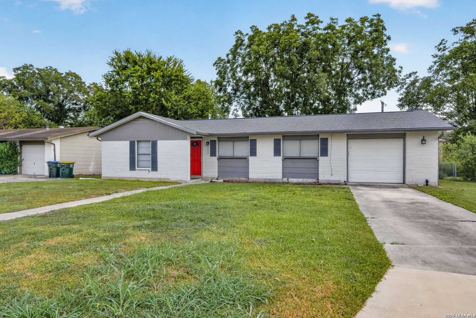 227 Balboa Universal City TX 78148