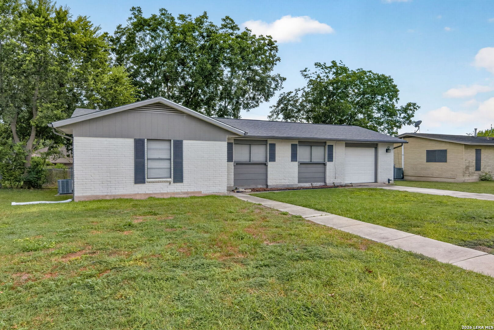 227 Balboa Universal City TX 78148