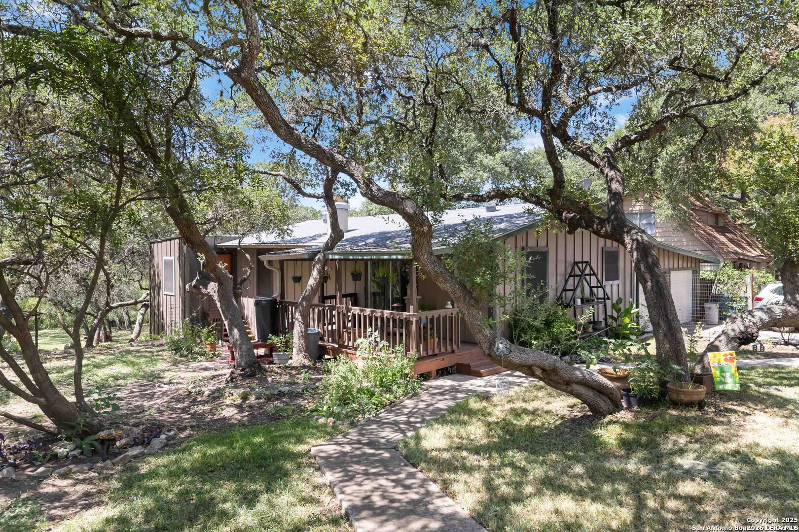 1588 Westview Court Canyon Lake TX 78133