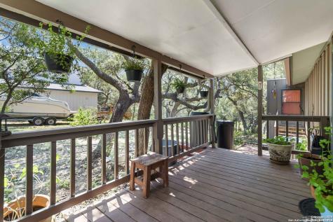 1588 Westview Court Canyon Lake TX 78133