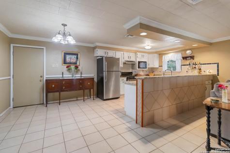 1588 Westview Court Canyon Lake TX 78133