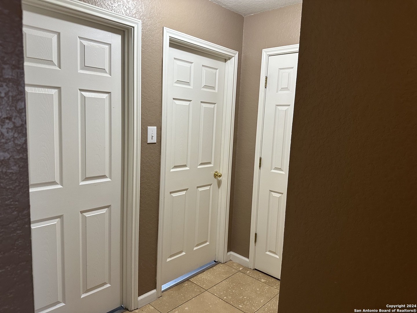 225 Woodstone Loop Cibolo TX 78108