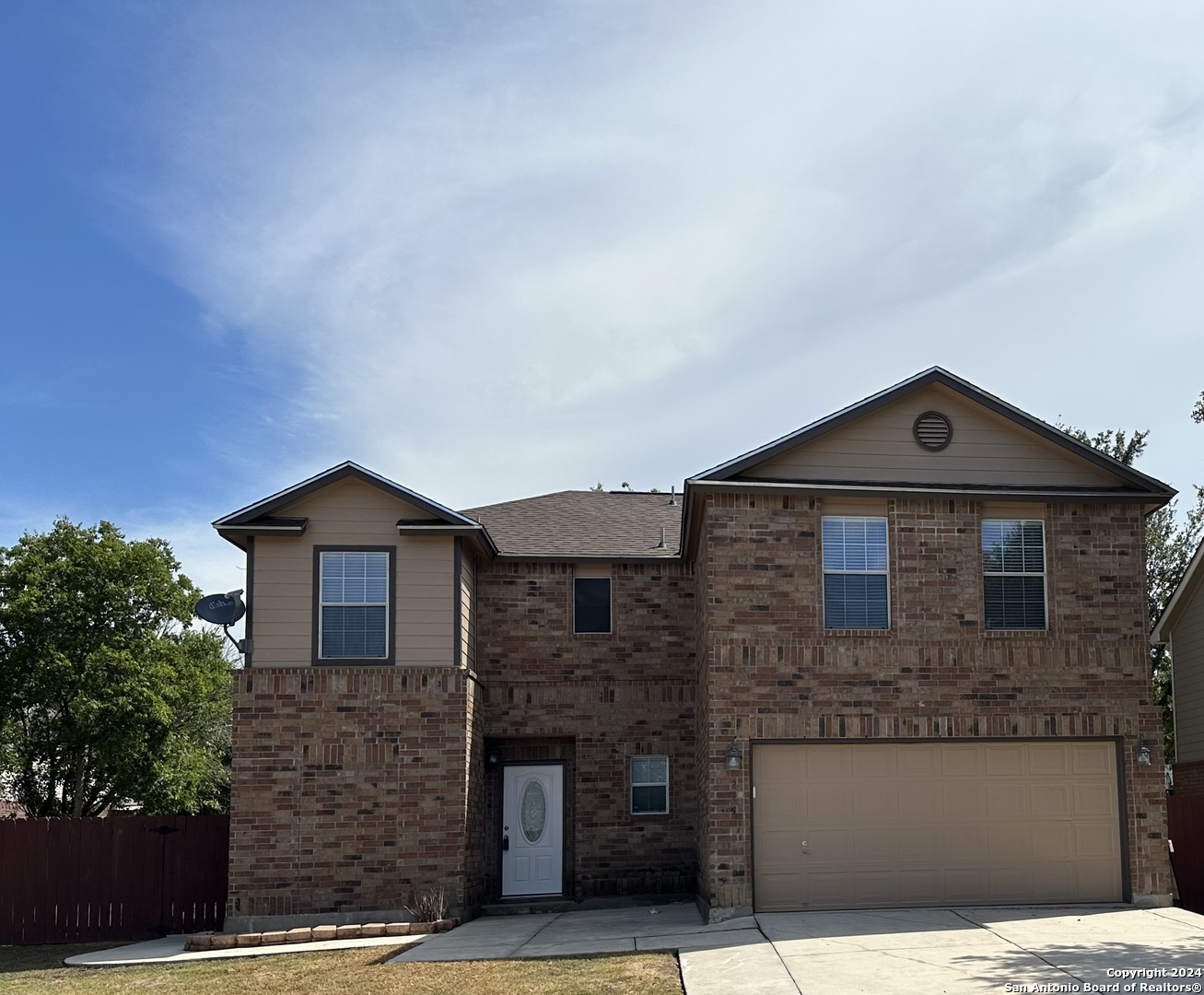 225 Woodstone Loop Cibolo TX 78108