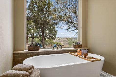 5214 Travis Peak Marble Falls TX 78654