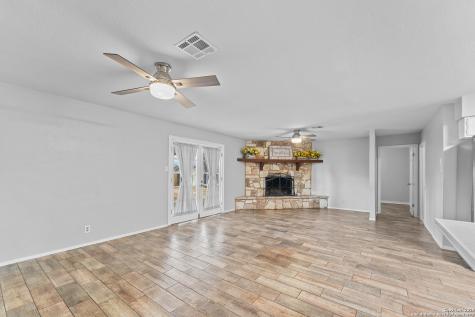 214 Indian Pink Drive Floresville TX 78114
