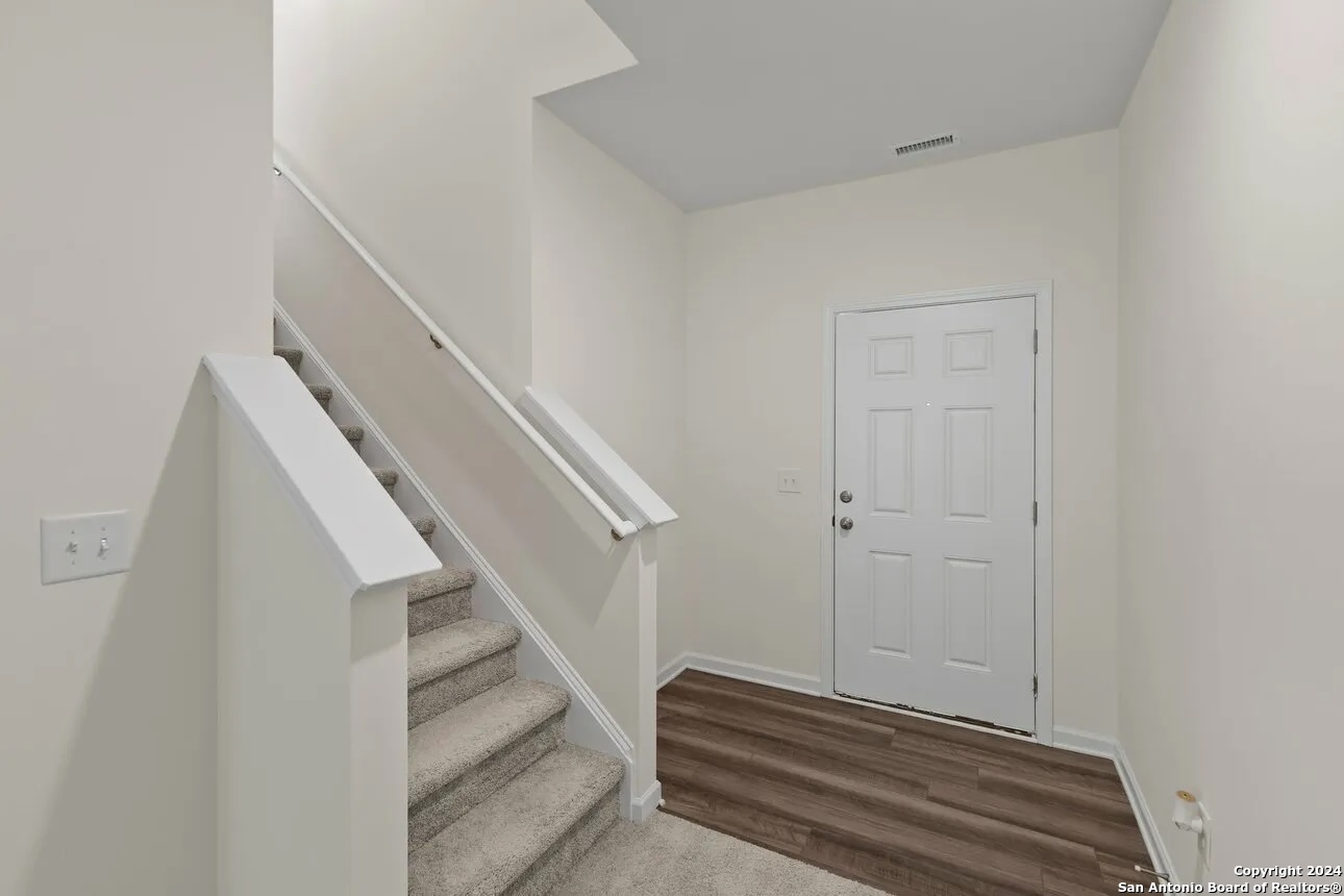 7543 Cottontail Cliff San Antonio TX 78253