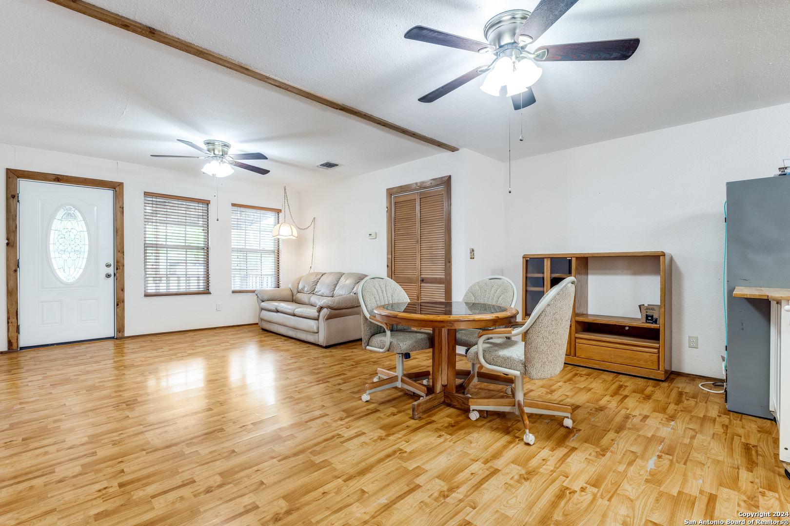 515 County Road 3821 San Antonio TX 78253
