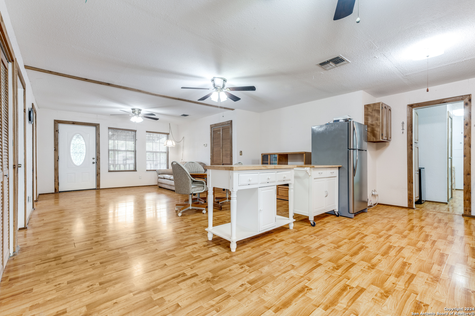 515 County Road 3821 San Antonio TX 78253