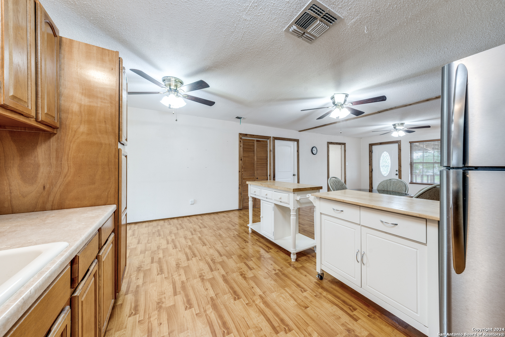515 County Road 3821 San Antonio TX 78253