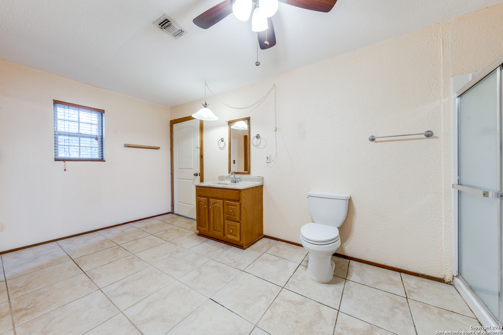 515 County Road 3821 San Antonio TX 78253
