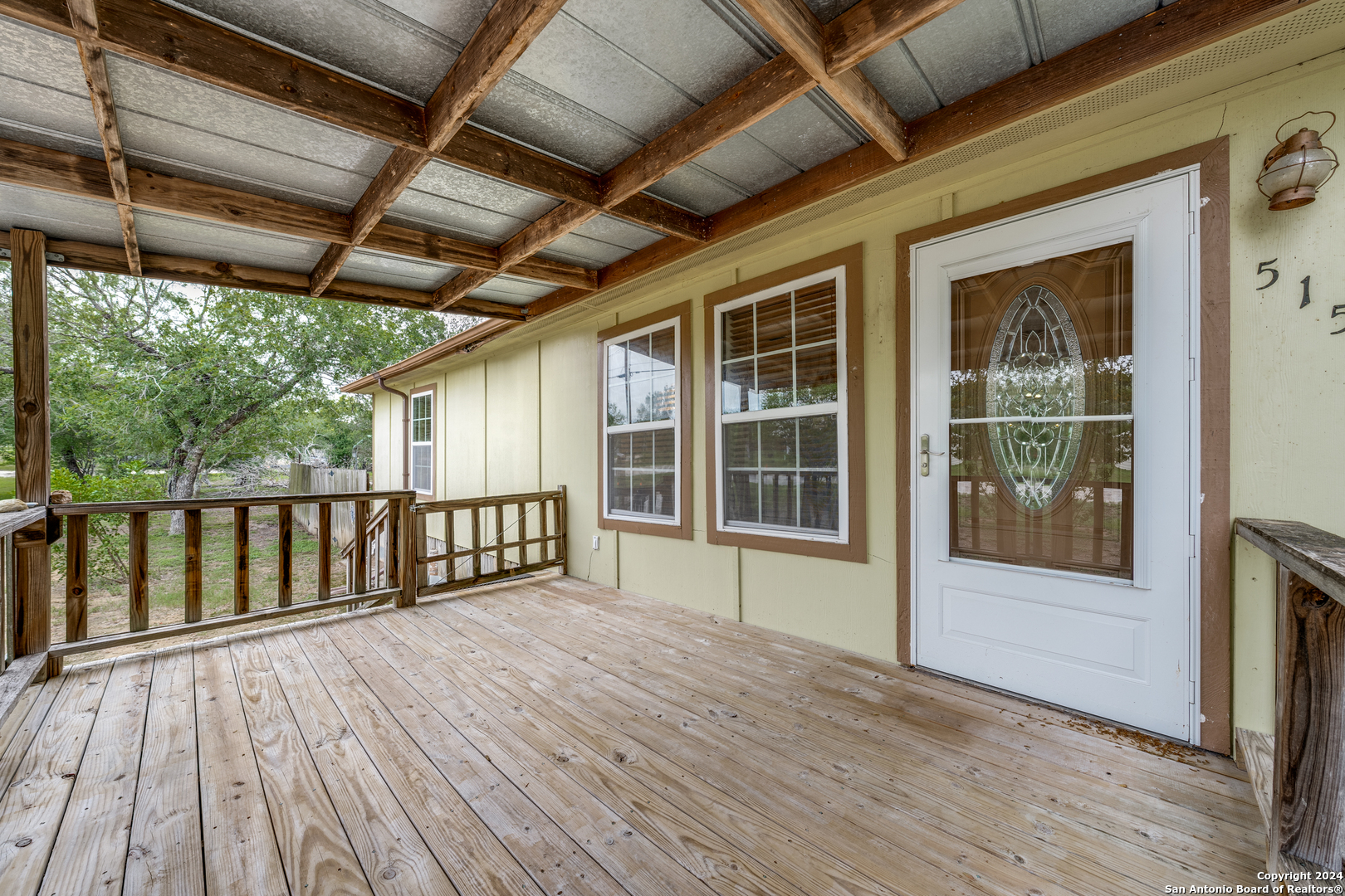 515 County Road 3821 San Antonio TX 78253