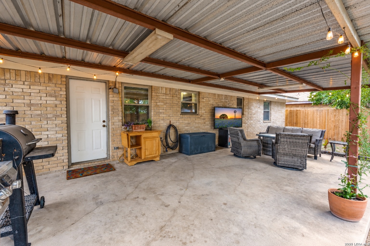 304 Sunflower Marion TX 78124