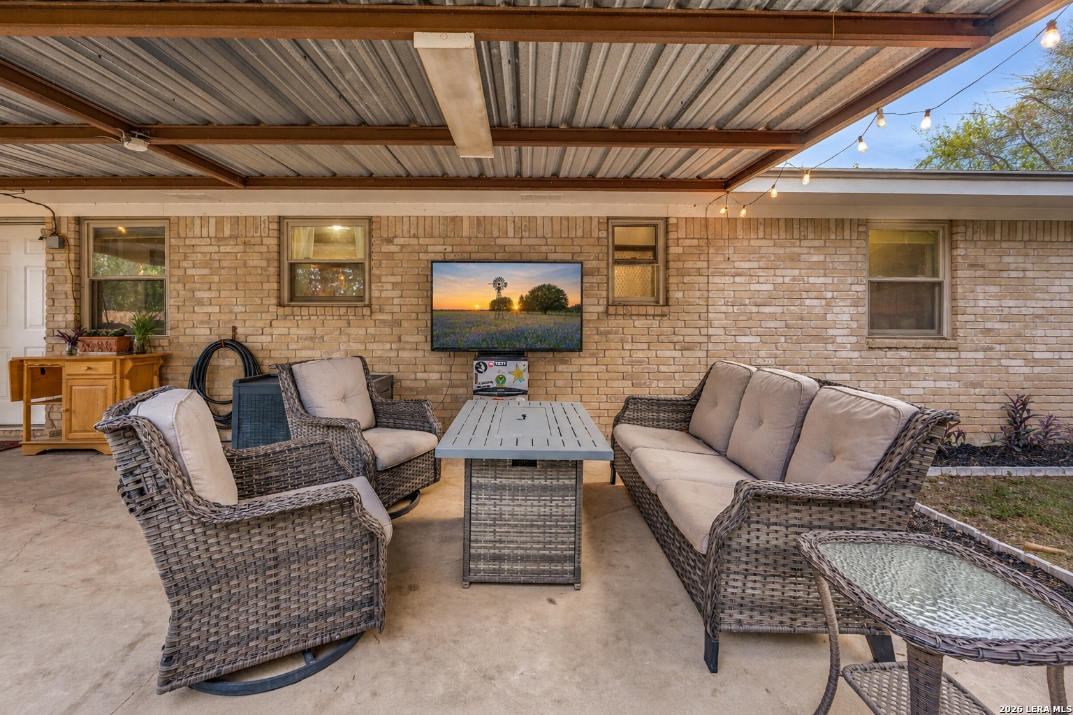 304 Sunflower Marion TX 78124