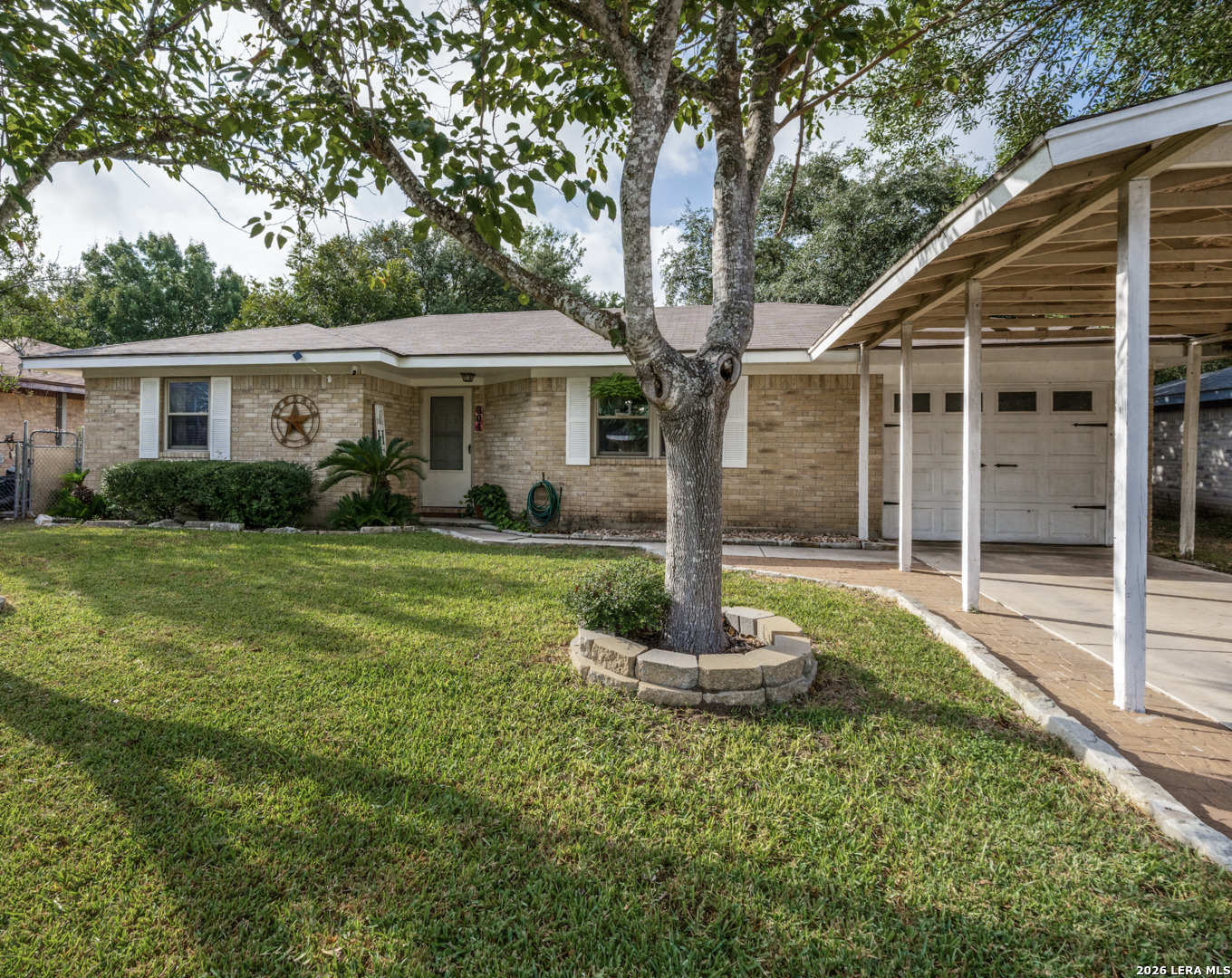 304 Sunflower Marion TX 78124