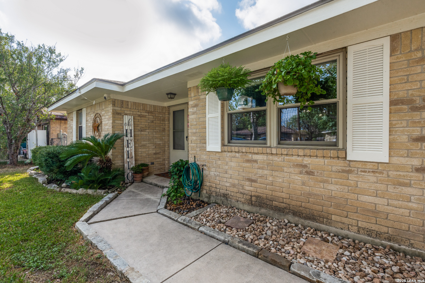304 Sunflower Marion TX 78124