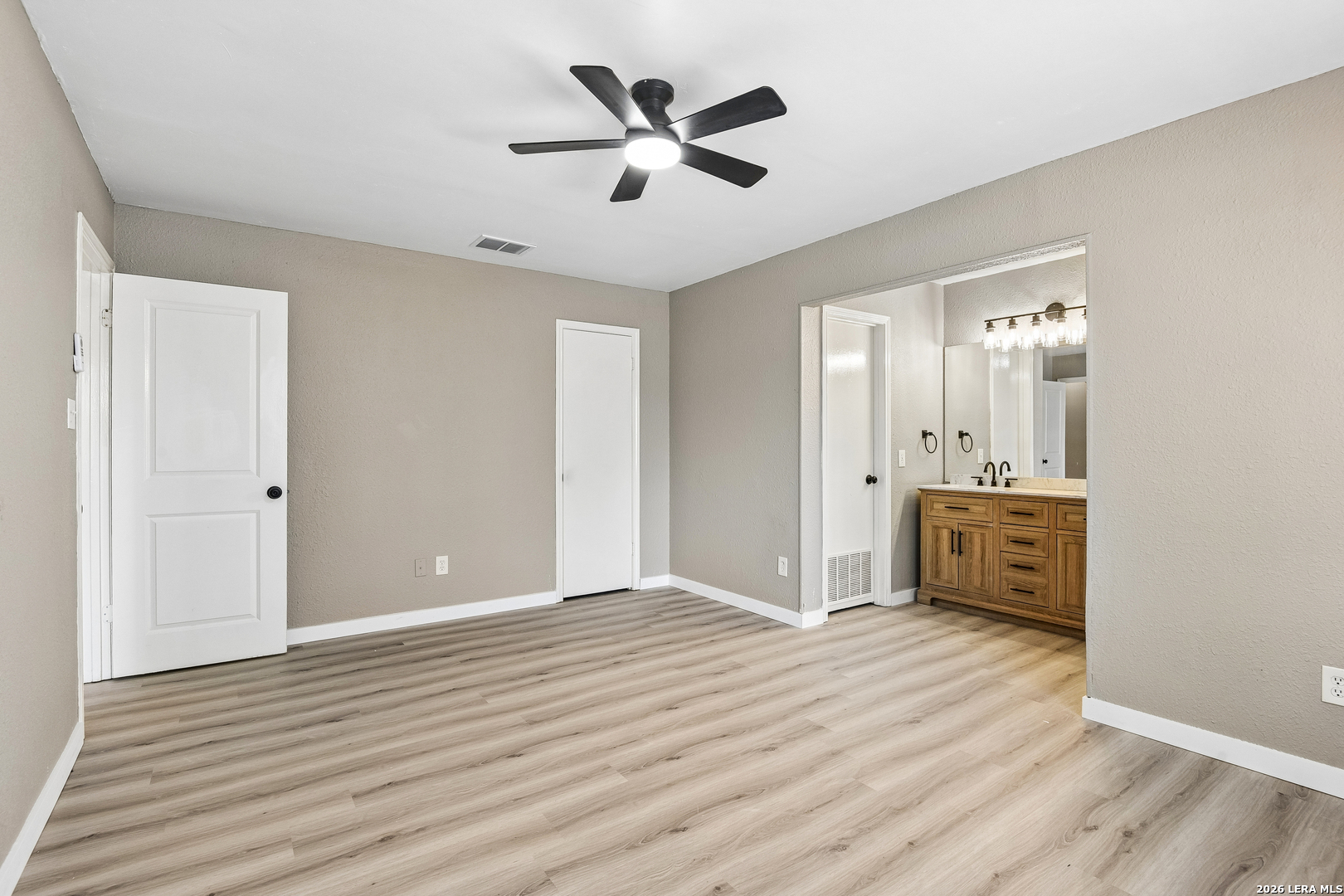 5223 Lakebend East Drive San Antonio TX 78244