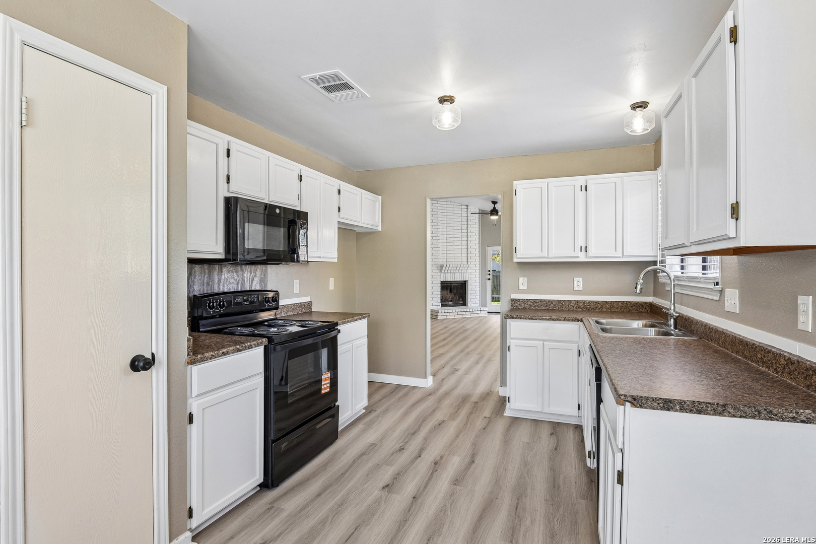 5223 Lakebend East Drive San Antonio TX 78244