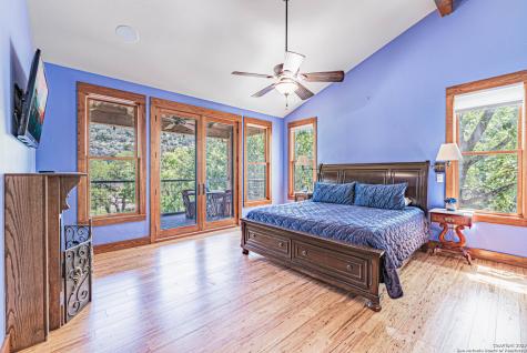 2041 Fm 1340 Hunt TX 78024