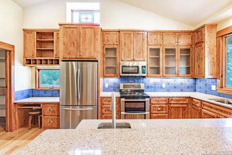 2041 Fm 1340 Hunt TX 78024