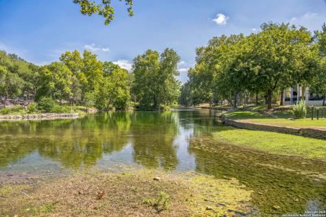 1070 Hayselton New Braunfels TX 78130