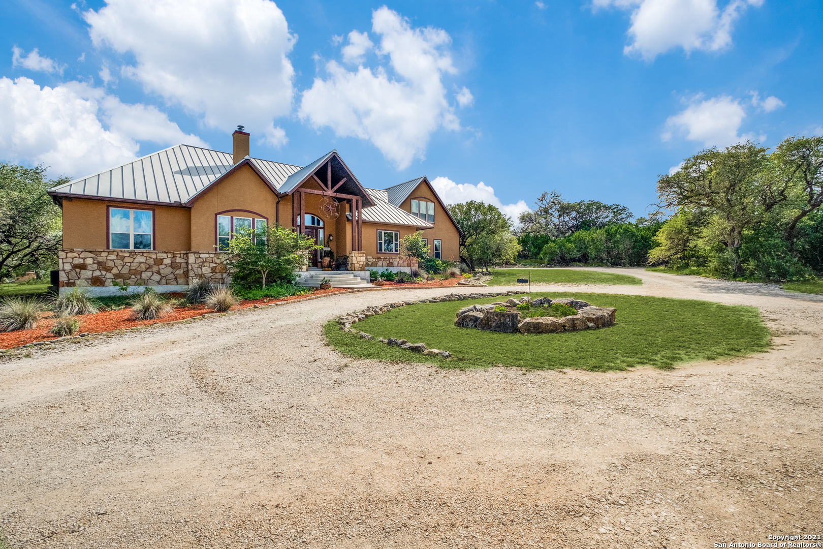 2123 Owl Branch Canyon Lake TX 78133