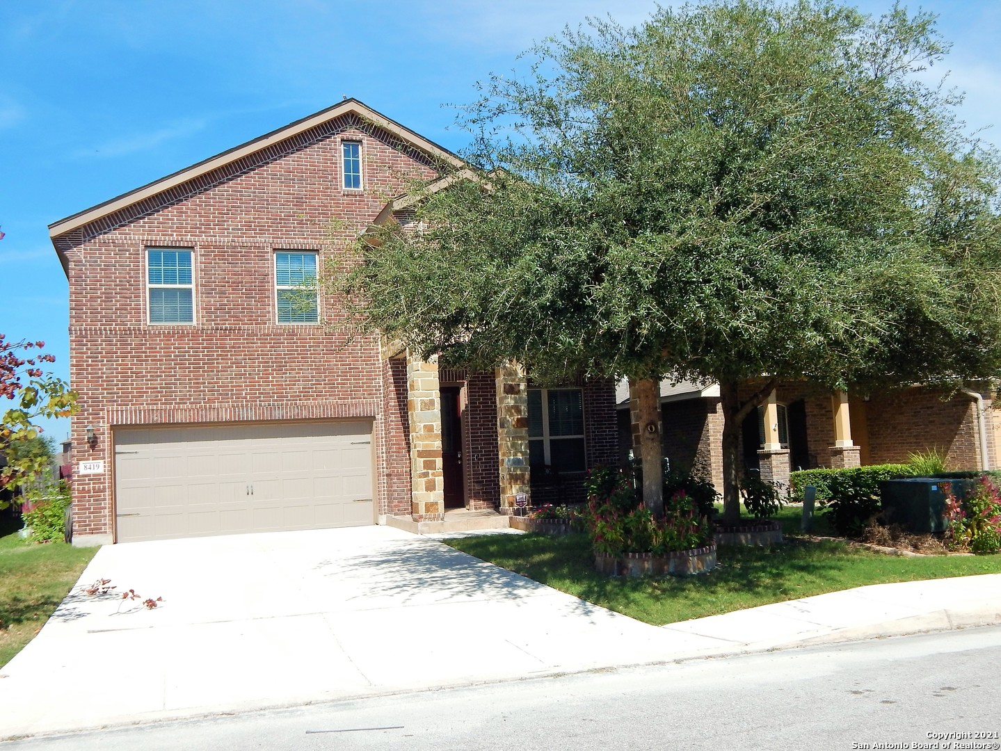 8419 Loska Green San Antonio TX 78251